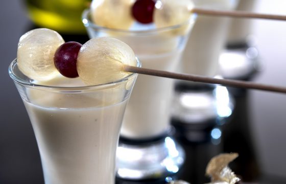 Creamy almond and grape soup shots