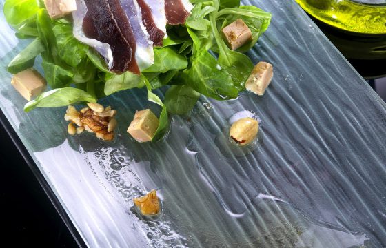 Lamb’s lettuce and duck ham salad