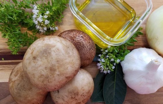 Mushroom Pâté with Extra Virgin Olive Oil and Herbs